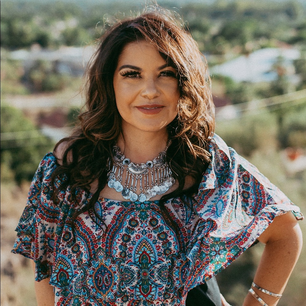 Meet your Posher, Sandra